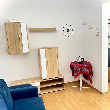 Budget Retreat Tirana & Studios المظهر الخارجي الصورة