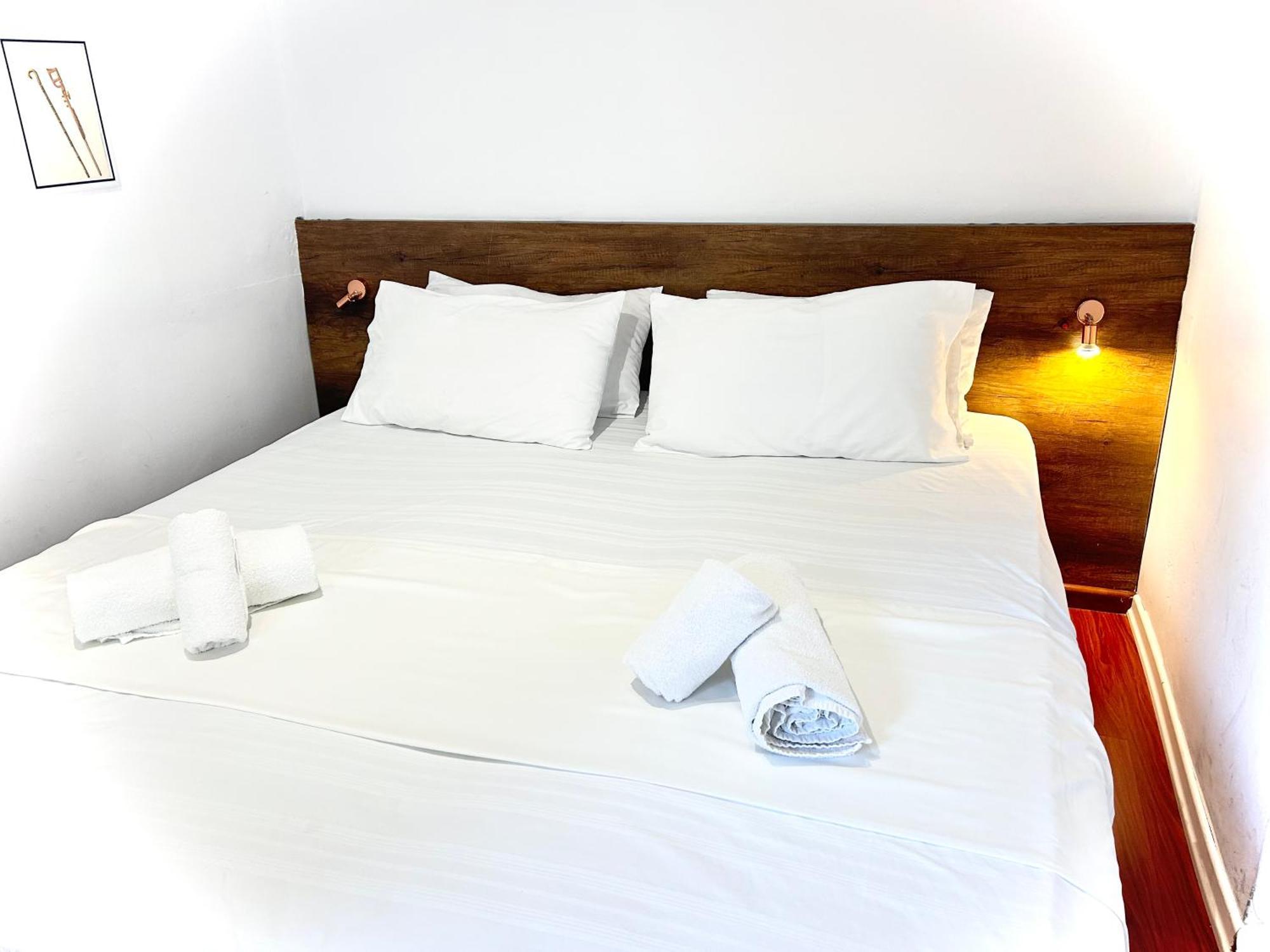 Budget Retreat Tirana & Studios المظهر الخارجي الصورة