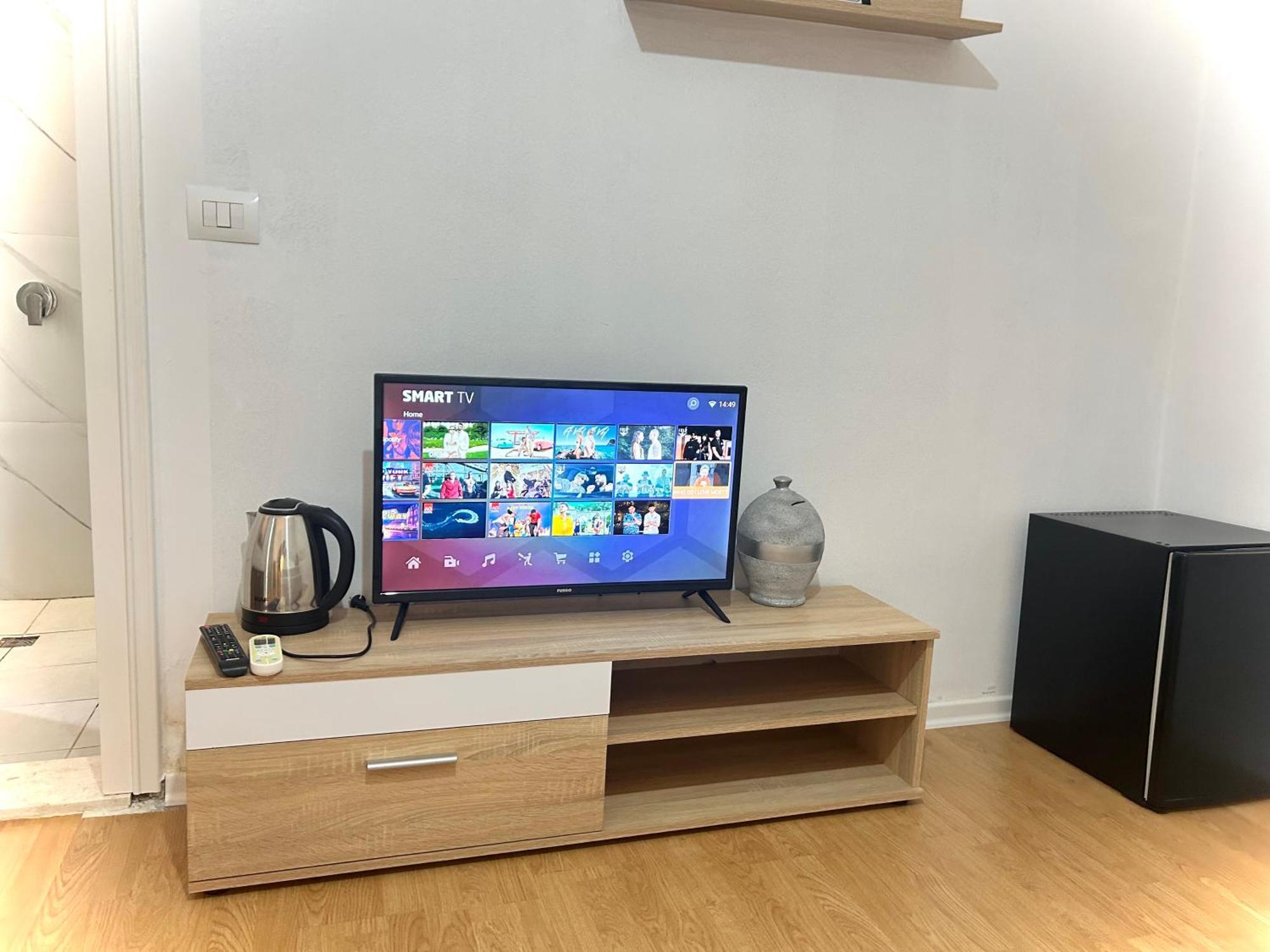 Budget Retreat Tirana & Studios المظهر الخارجي الصورة